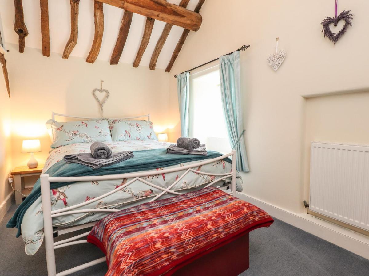 Beehive Cottage Bentham Luaran gambar